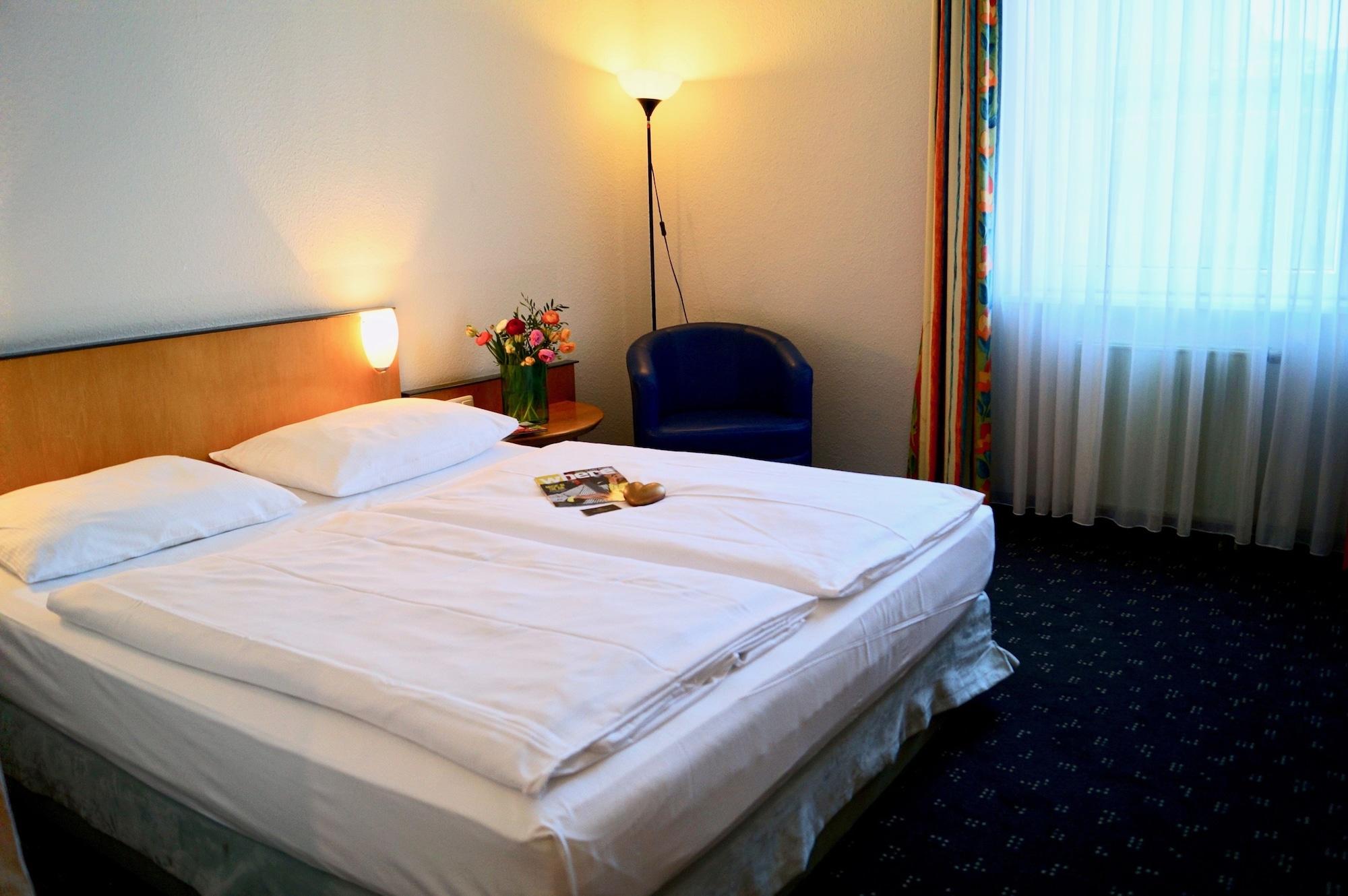 Hostal Grand Urban